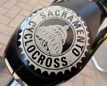 Load image into Gallery viewer, Sacramento Cyclocross Hidden Bolt Stemcap
